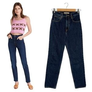 Levis Jeans Womens 25 X 29 70s High Rise Slim Straight Dark Wash Blue